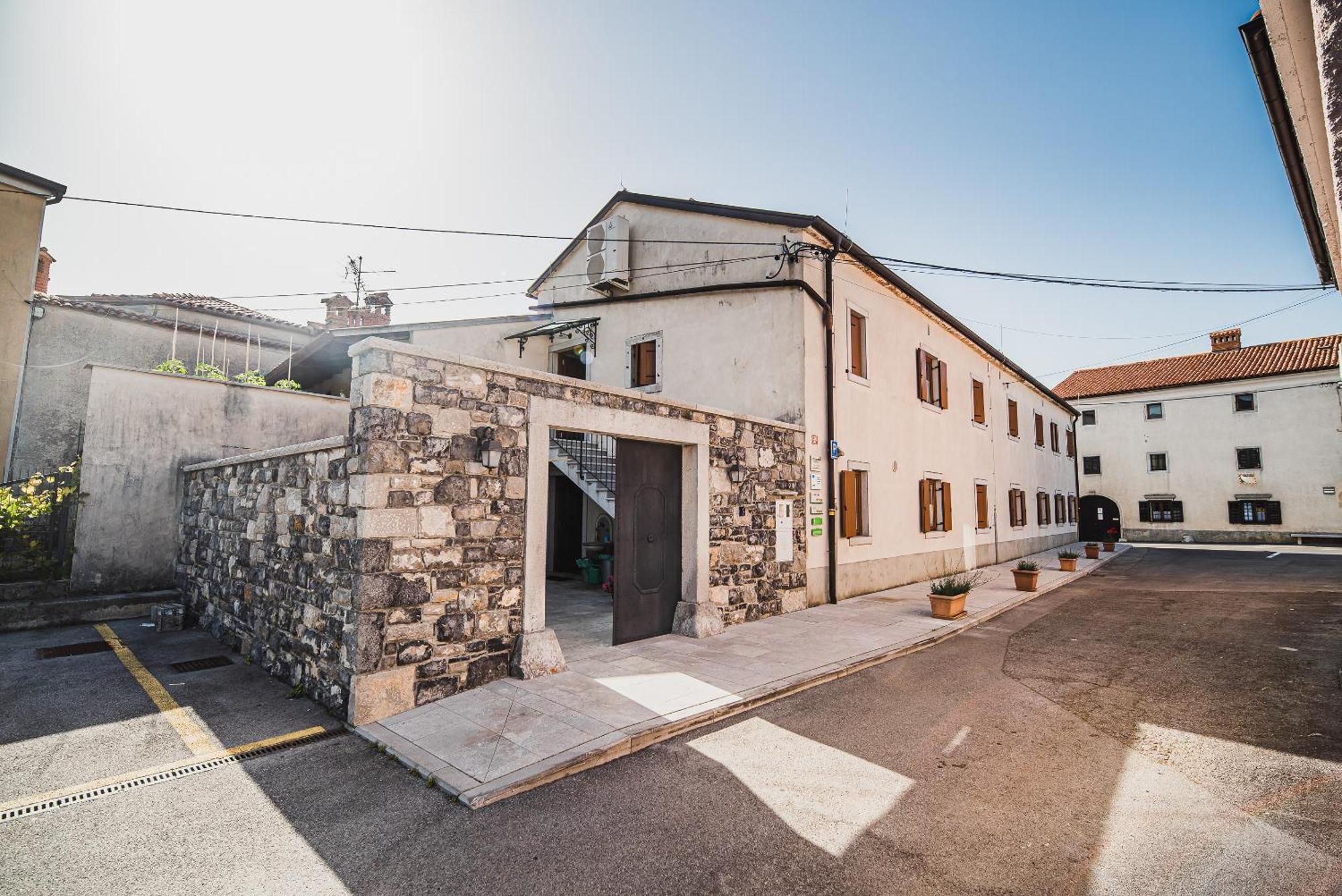Guesthouse Muha Lipica Zewnętrze zdjęcie