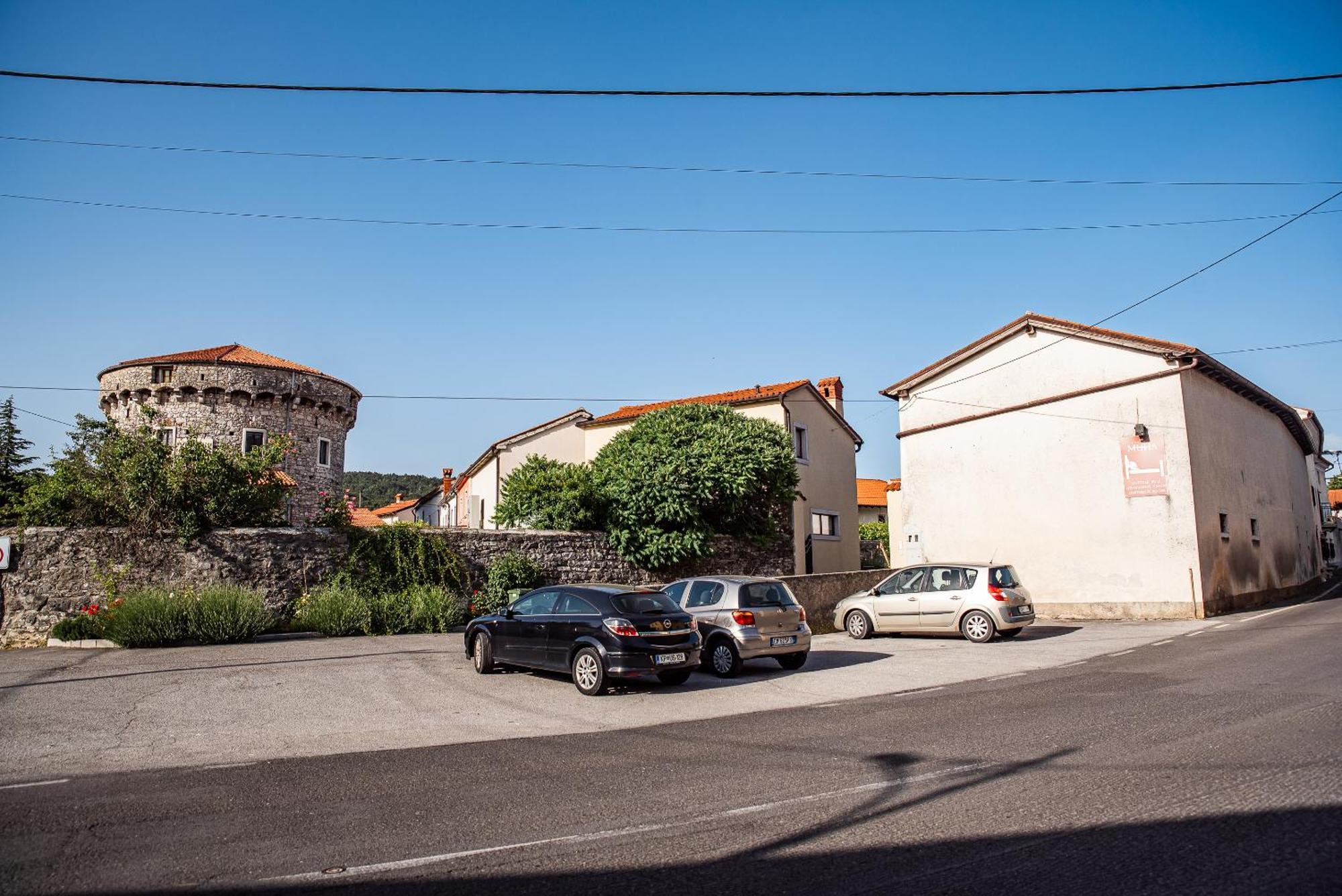 Guesthouse Muha Lipica Zewnętrze zdjęcie